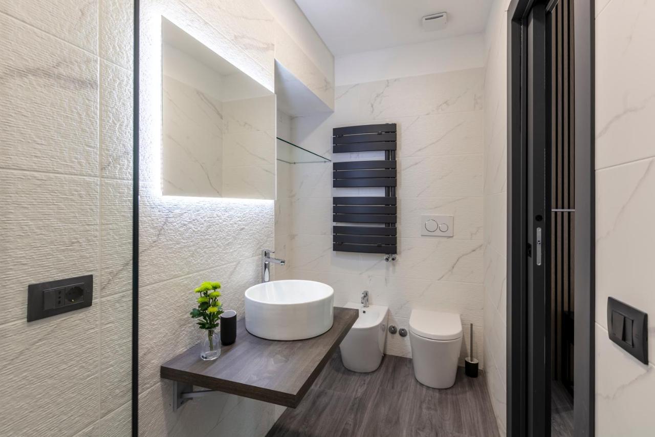 Residenza Sacconi By Hili Hotel Rome Exterior photo